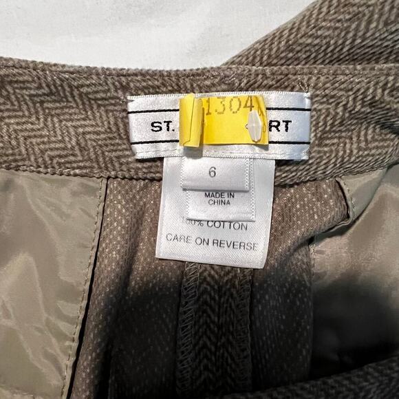 ST. John Sport Women's Trouser Pant Size 6 Color: light brown - Picture 3 of 12